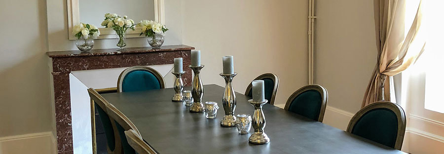 sam-table-banner.jpg